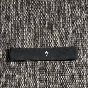 Iviva by Lululemon reversible headband